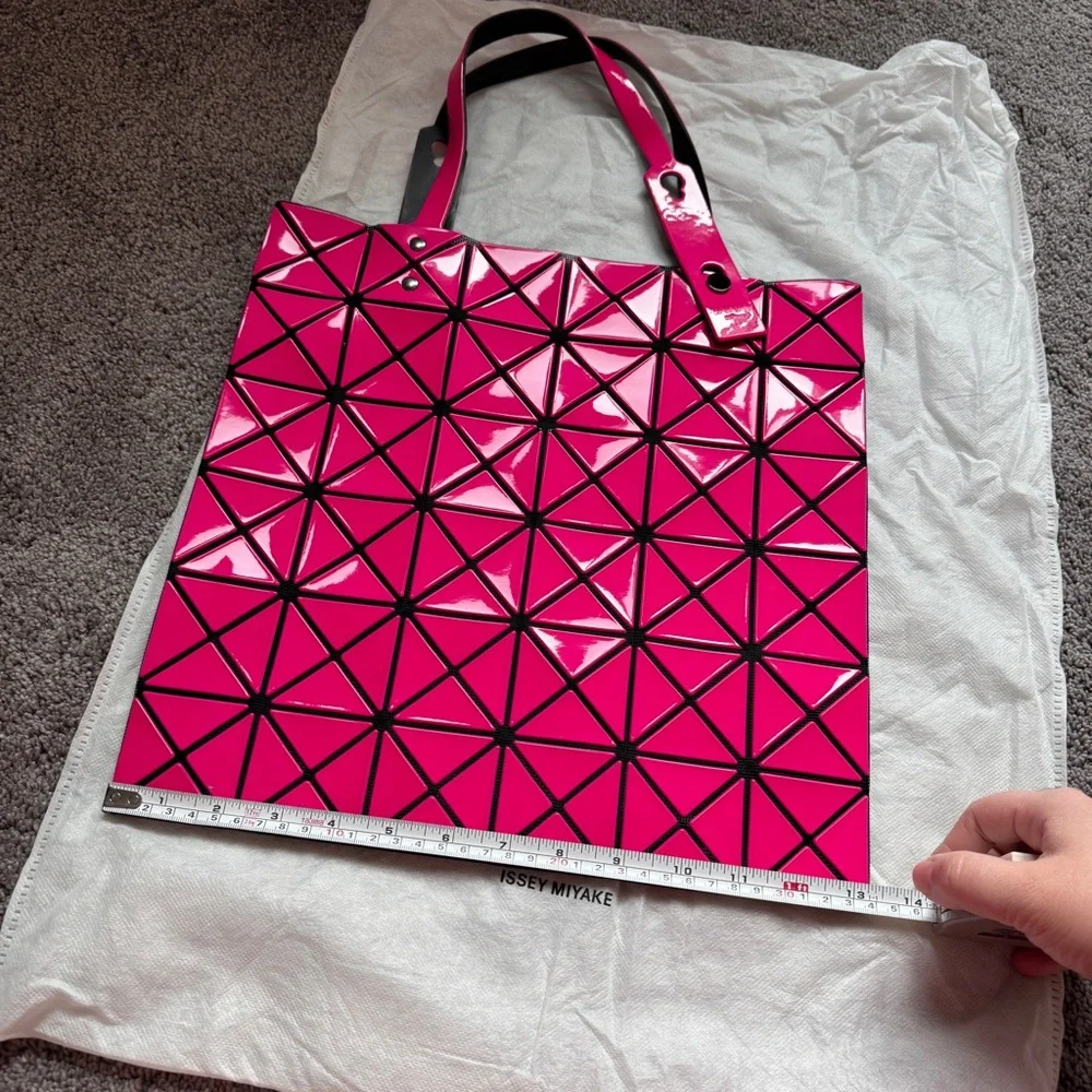 Issey Miyake eye catching